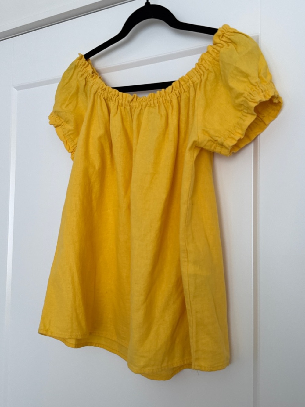 Vero Moda Yellow Off-Shoulder Short Sleeve Top